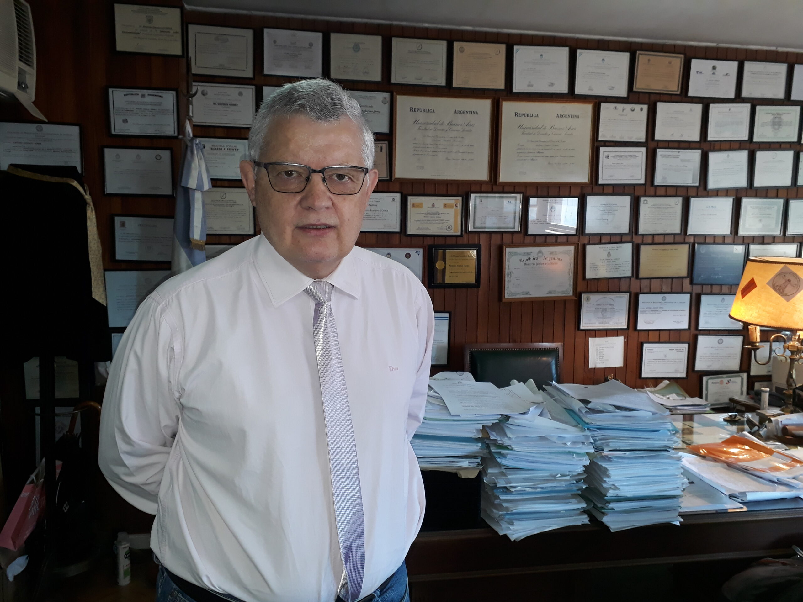 Alerta por la falta de causas penales ambientales en Mendoza: referentes de la oposición recibieron al ex fiscal Gustavo Gómez