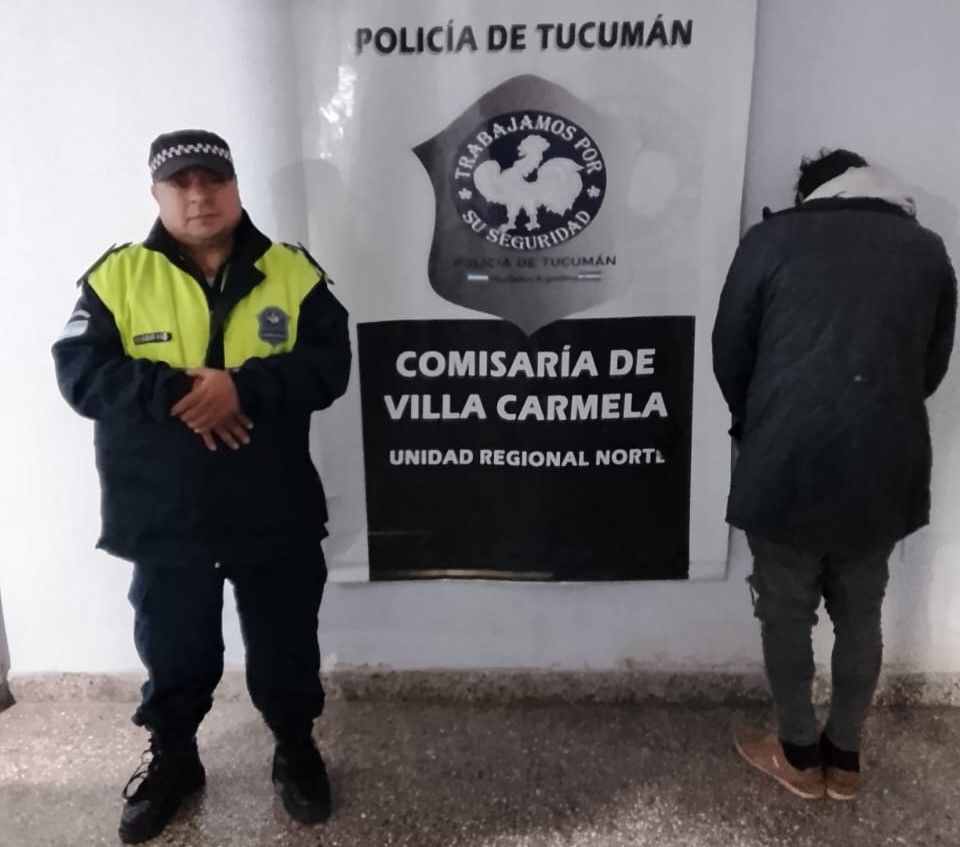 Atrapan a una persona que portaba un arma tumbera