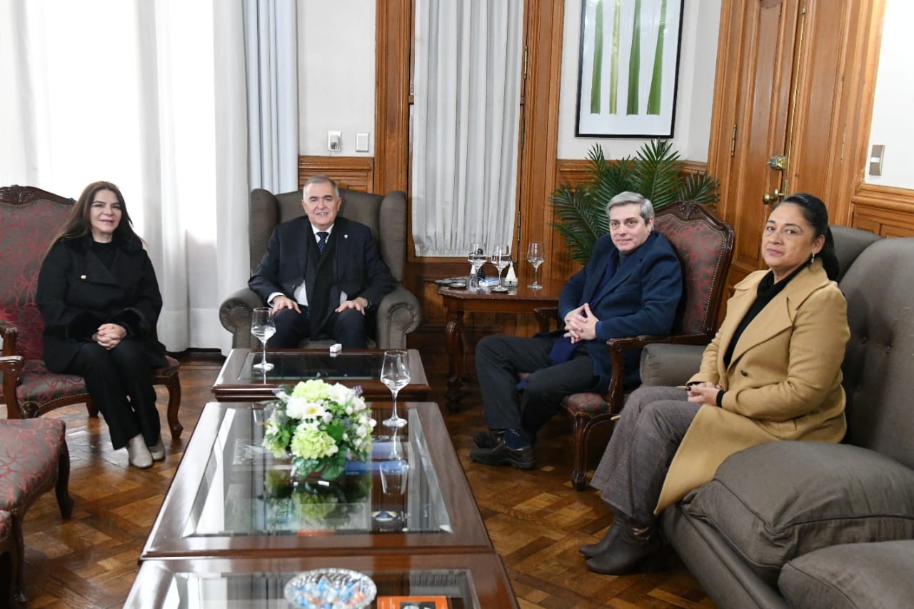 El gobernador Jaldo se reunió con los diputados nacionales del bloque Independencia