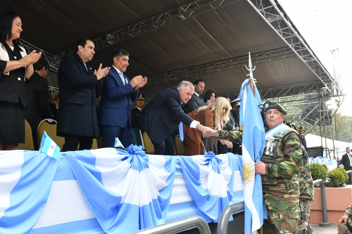Autoridades destacaron el éxito del desfile por el 9 de Julio y el fervor patriótico del pueblo tucumano