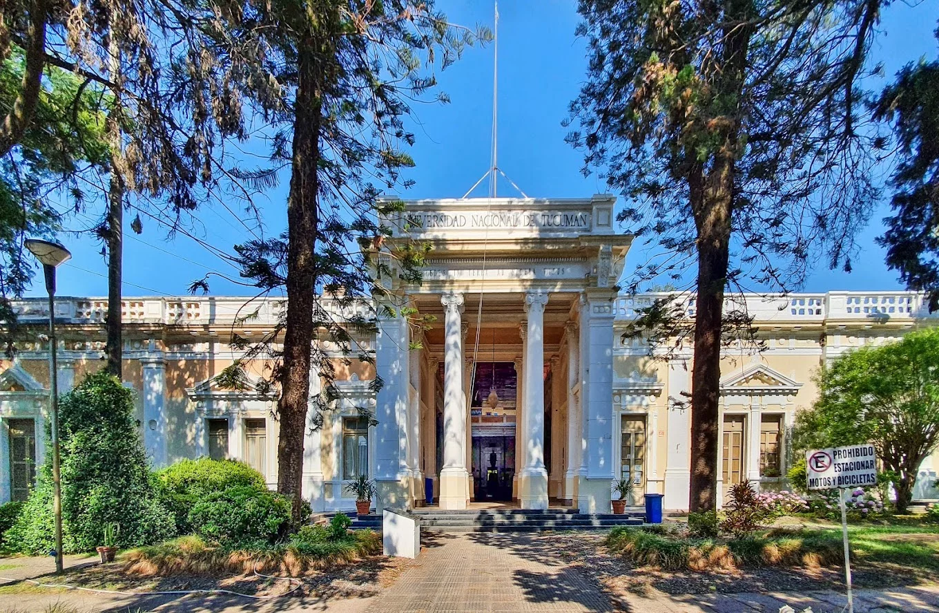 Corrupción en la UNT: cuando la realidad supera a la sátira