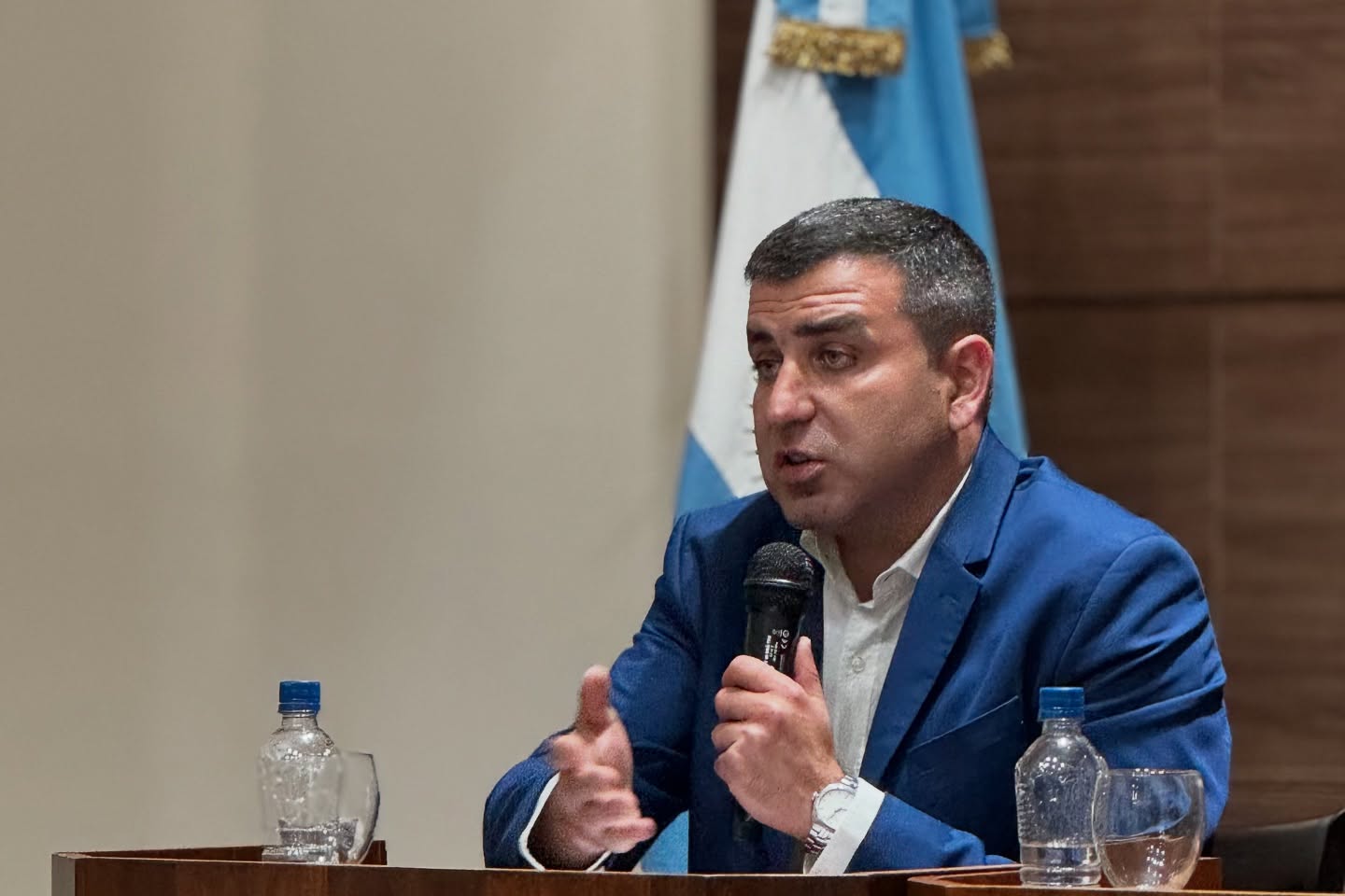 El legislador Romano Norri busca «democratizar» la Justicia con un proyecto de «Juicio por jurados».